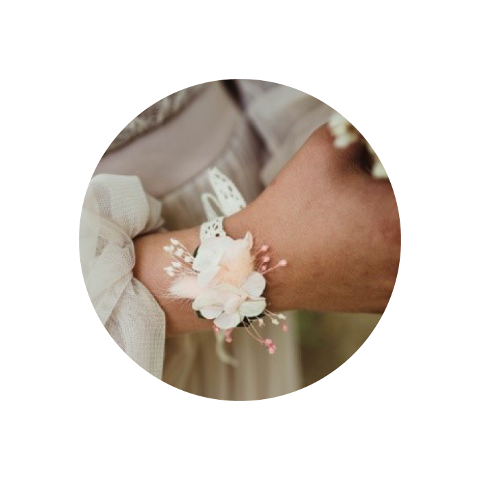 Bracelet fleuri fait main